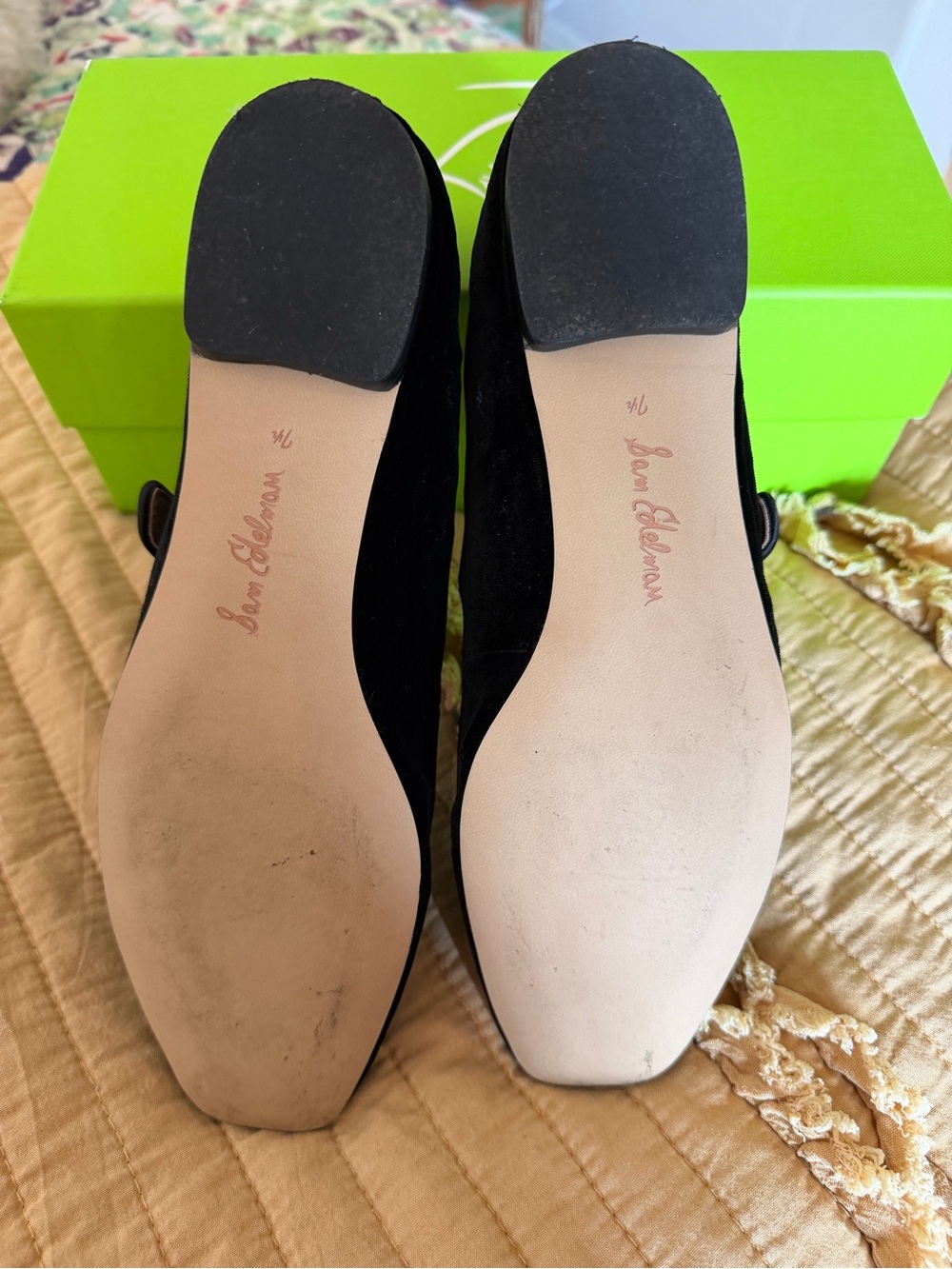 Sam Edelman Black Velvet Mary Jane Flats with Gold Buckle 7.5 - Picture 8 of 9